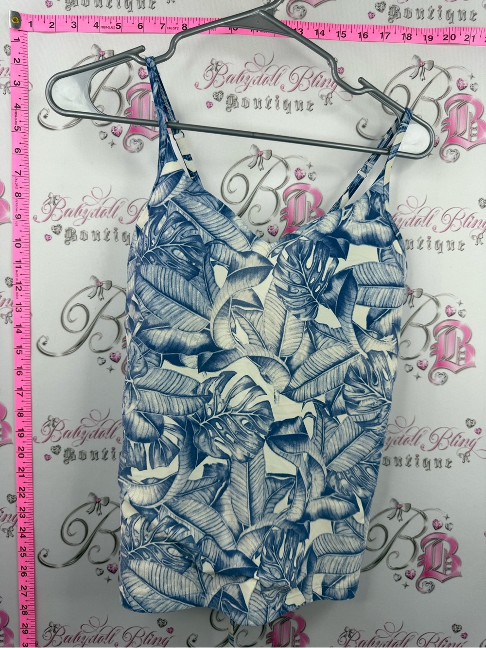 La Vie En Rose tankini top tiki Blue & White Tropical Leaf Cami